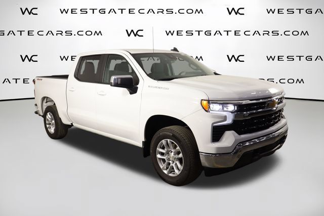 Used 2023 Chevrolet Silverado 1500 LT AWD/4WD image 40