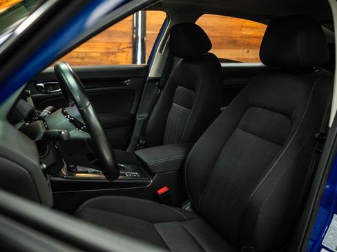 Used 2024 Honda Civic EX image 9