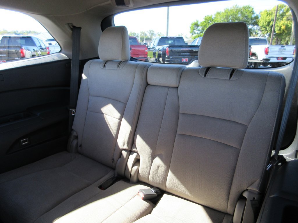 Used 2017 Honda Pilot EX image 19