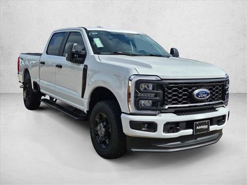 New 2026 Ford F250 XL w/ STX Appearance Package AWD/4WD image 7