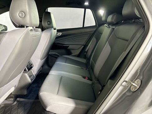 Certified 2023 Volkswagen ID.4 Pro S AWD/4WD image 22