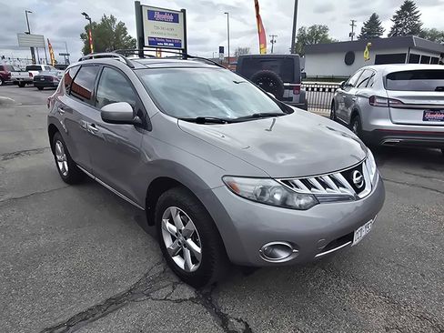 Used 2010 Nissan Murano SL w/ Leather Pkg AWD/4WD image 2