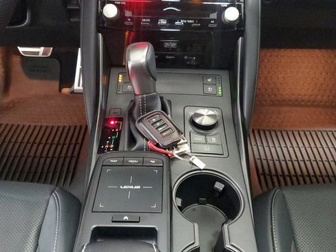 Used 2023 Lexus IS 500 500 F SPORT Performance image 22