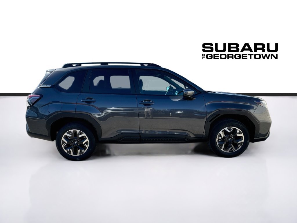 Used 2026 Subaru Forester Premium AWD/4WD image 10