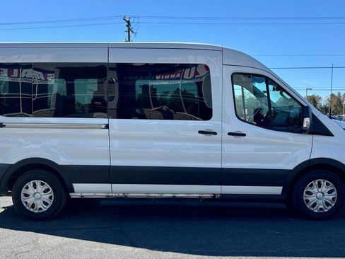 Used 2021 Ford Transit 350 XLT RWD image 5