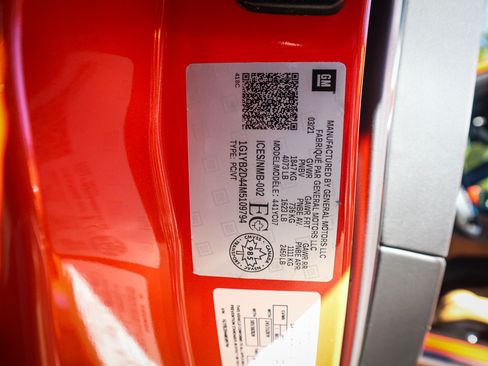 Used 2021 Chevrolet Corvette Stingray Preferred Cpe w/ 2LT image 34