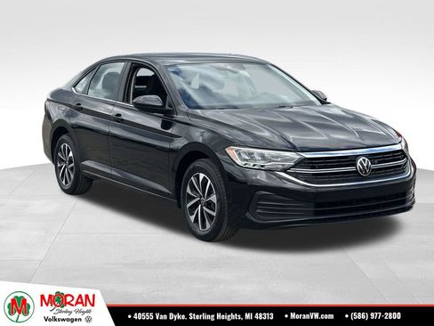 Certified 2024 Volkswagen Jetta S FWD image 7