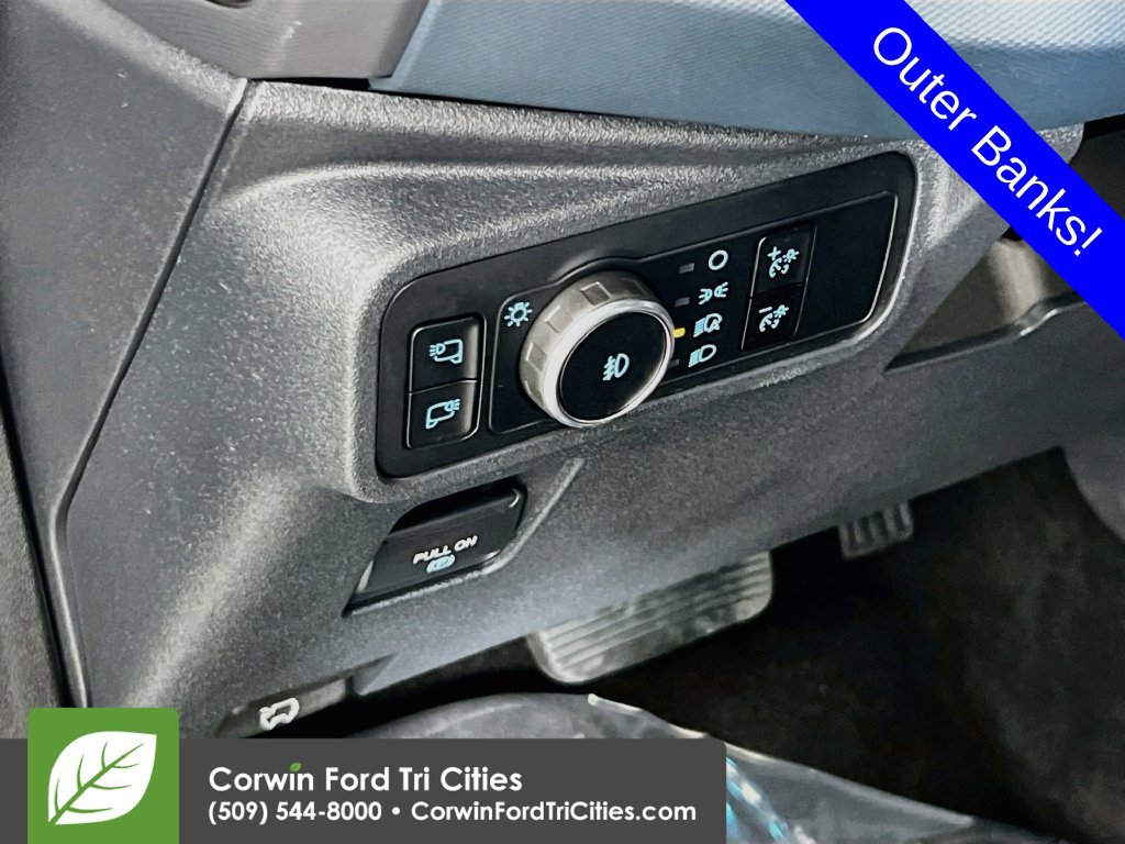 Used 2024 Ford Bronco Outer Banks AWD/4WD image 18