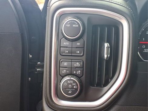 Used 2022 Chevrolet Silverado 1500 LTZ image 15