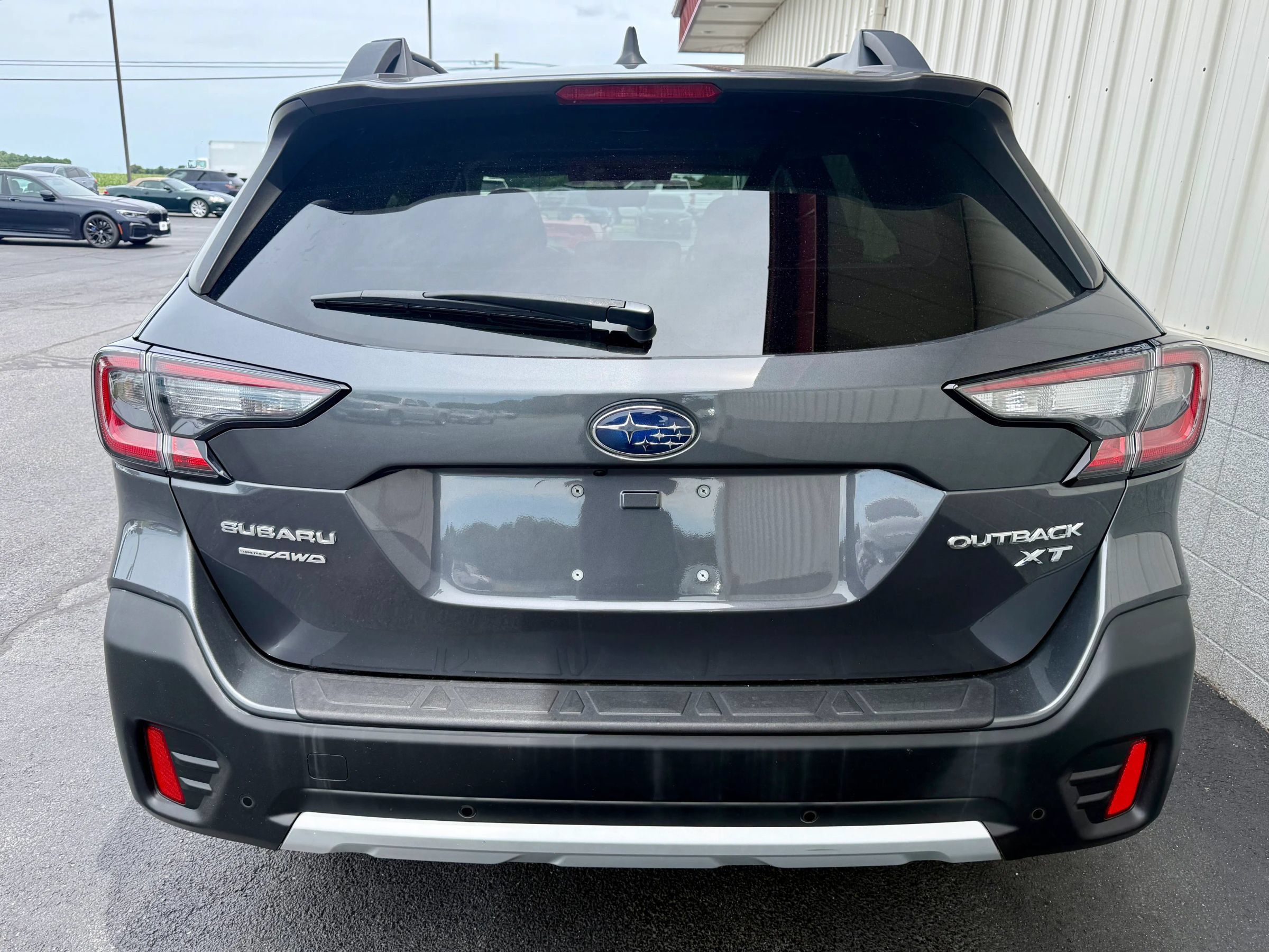 Used 2021 Subaru Outback Limited XT AWD/4WD image 5