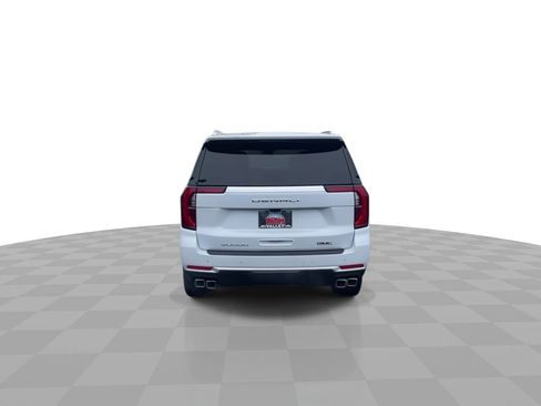 New 2026 GMC Yukon XL Denali w/ Denali Reserve Package image 43