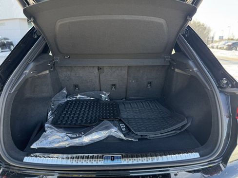 Used 2021 Audi Q3 2.0T Premium w/ Convenience Package image 11