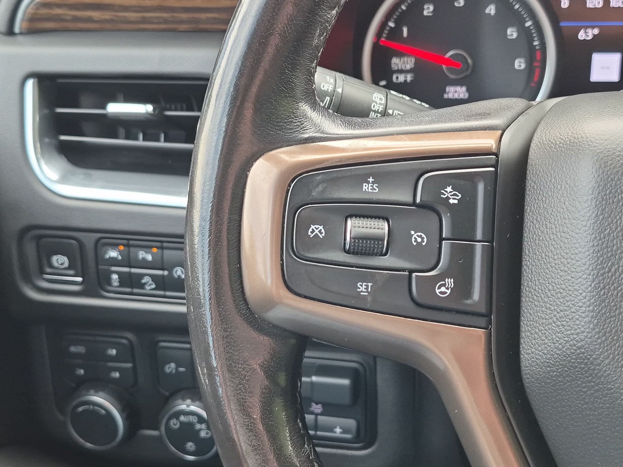 Certified 2021 Chevrolet Suburban High Country w/ Premium Package AWD/4WD image 18
