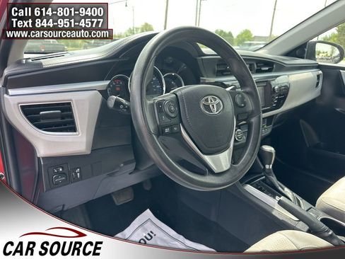 Used 2015 Toyota Corolla LE FWD image 9