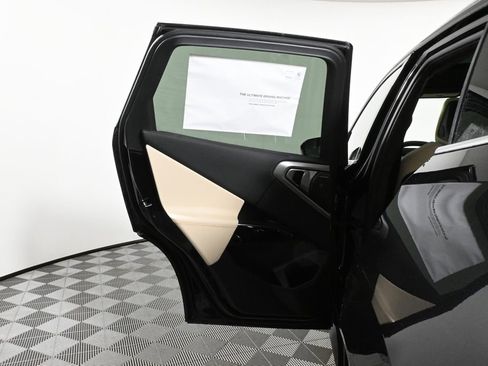 Used 2026 BMW X3 xDrive30 w/ Premium Package image 32