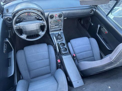 Used 1993 MAZDA MX-5 Miata Limited Edition image 32