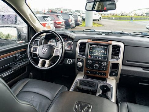 Used 2018 RAM 1500 Laramie w/ Convenience Group image 25