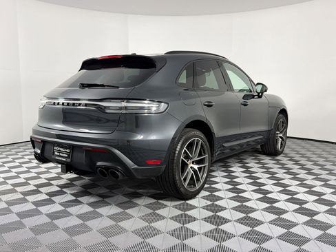 Certified 2026 Porsche Macan AWD/4WD image 9
