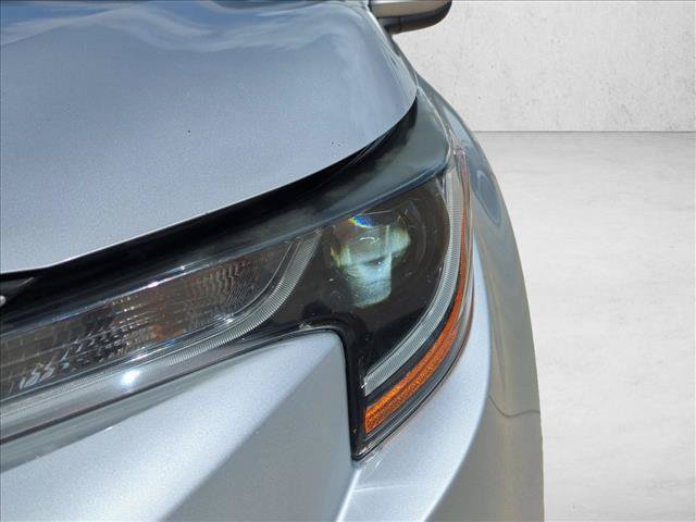 Used 2021 Toyota Corolla LE FWD image 9