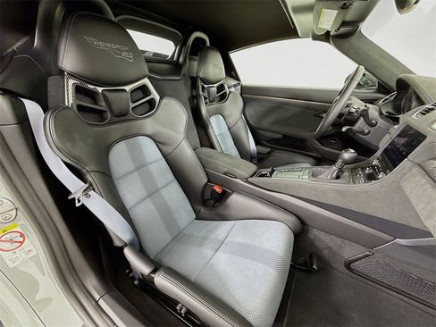 Used 2025 Porsche 718 Boxster Spyder RS image 25