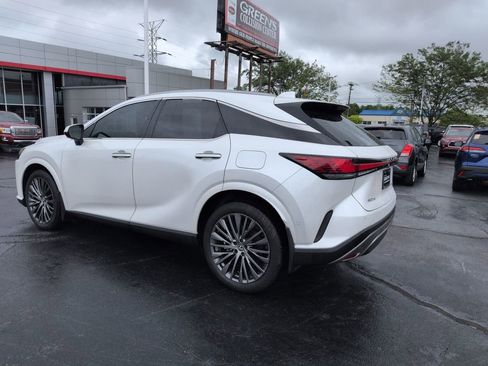 Used 2024 Lexus RX 350 AWD w/ Convenience Package image 3