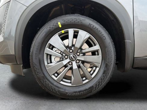 New 2026 Nissan Pathfinder SV AWD/4WD image 14