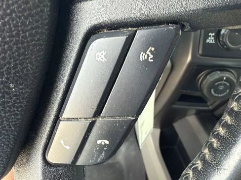 Used 2017 Ford F150 XLT w/ Equipment Group 302A Luxury AWD/4WD image 21