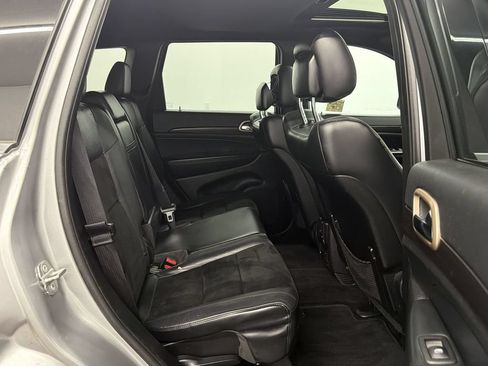 Used 2014 Jeep Grand Cherokee Altitude AWD/4WD image 30