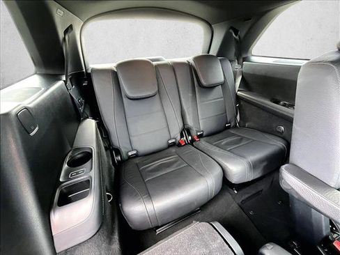 Certified 2024 Mercedes-Benz GLS 450 4MATIC image 30