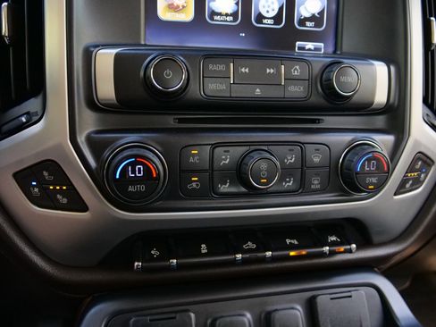 Used 2017 GMC Sierra 1500 SLT RWD image 12