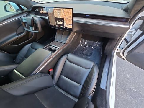 Used 2022 Tesla Model S Standard Range AWD/4WD image 29