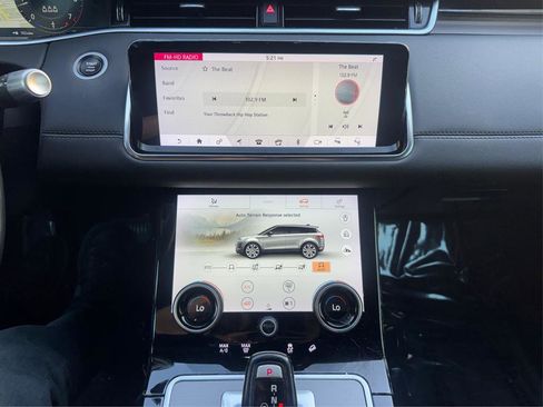 Used 2020 Land Rover Range Rover Evoque SE image 12