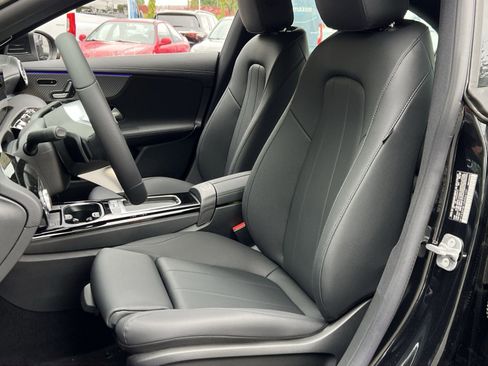 Certified 2025 Mercedes-Benz CLA 250 4MATIC image 11