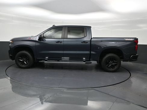 Used 2019 Chevrolet Silverado 1500 LT Trail Boss AWD/4WD image 2