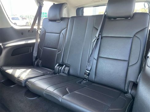 Used 2018 GMC Yukon XL Denali image 15