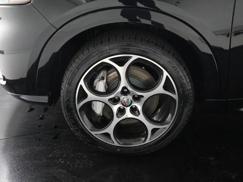 Used 2024 Alfa Romeo Tonale Ti AWD/4WD image 35