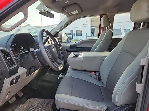 Used 2015 Ford F150 XL w/ Equipment Group 101A Mid AWD/4WD image 11