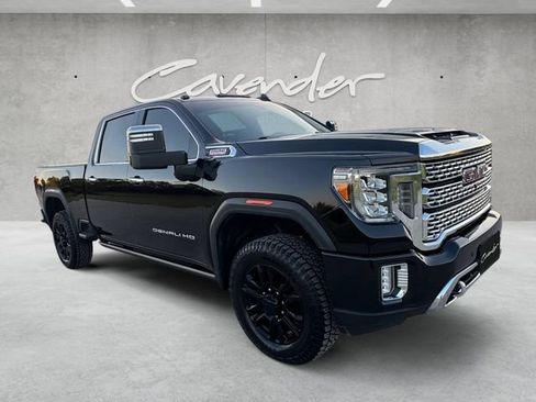 Used 2023 GMC Sierra 2500 Denali w/ Denali Black Diamond Edition AWD/4WD image 2