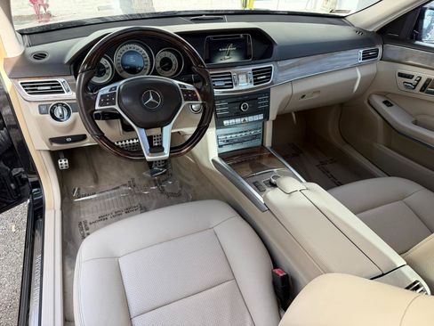 Used 2016 Mercedes-Benz E 350 Sedan image 32