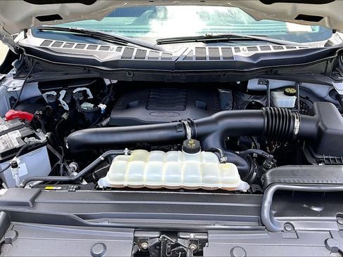 Used 2021 Ford F150 XLT RWD image 9