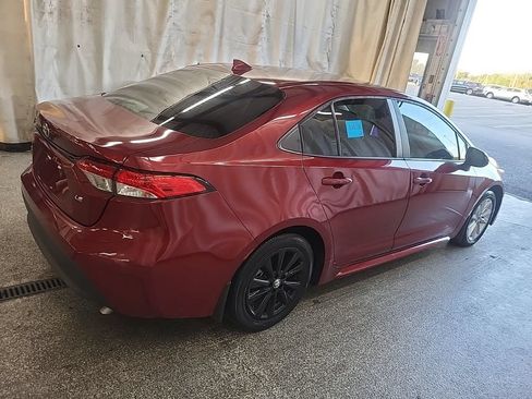 Used 2023 Toyota Corolla LE w/ LE Premium Package FWD image 6
