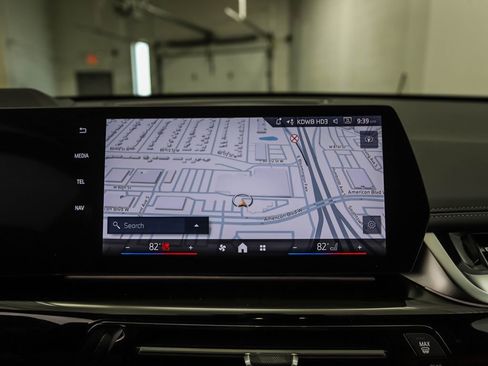 Used 2025 BMW X1 xDrive28i w/ Technology Package image 17