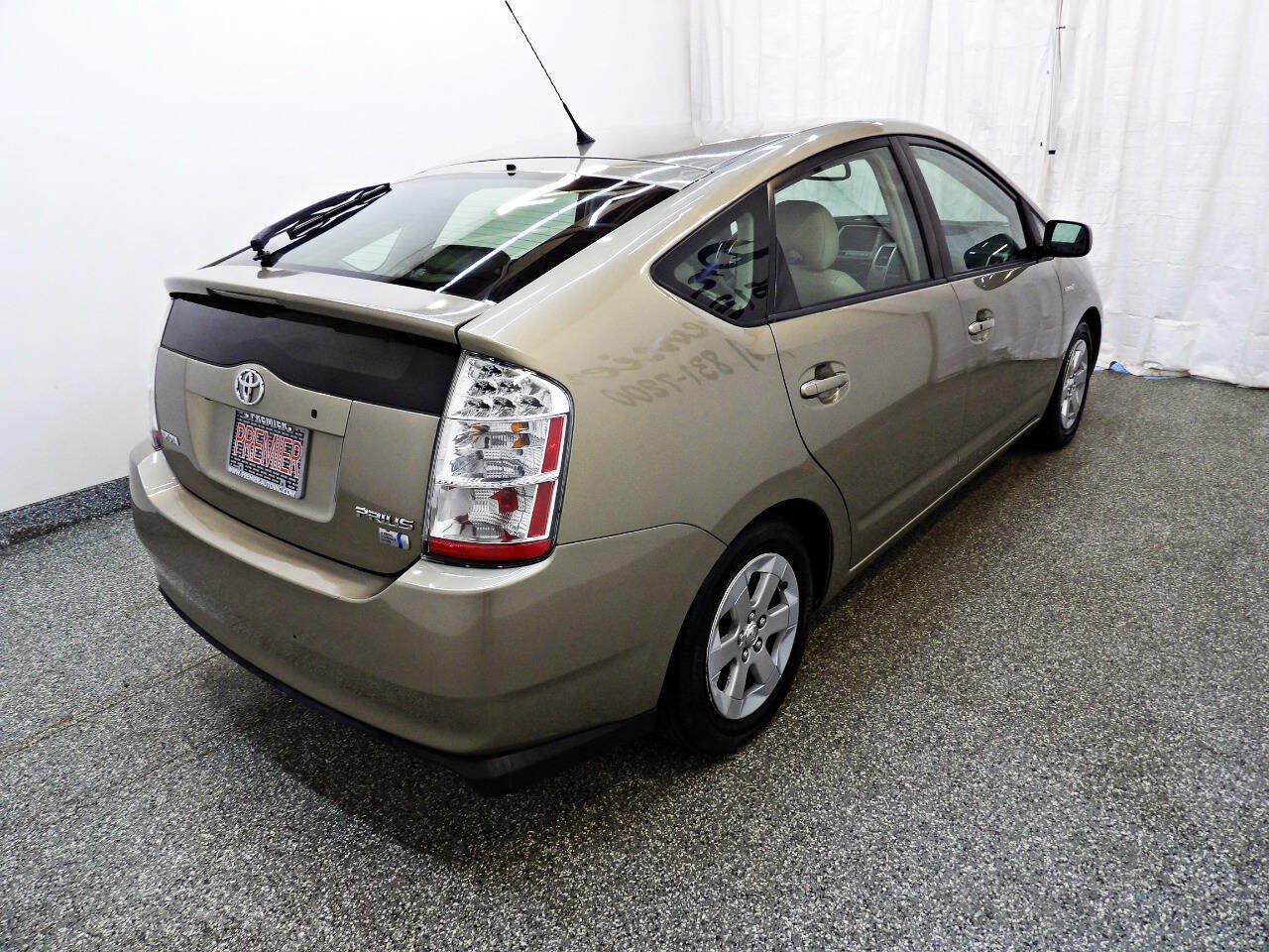 Used 2007 Toyota Prius FWD image 6