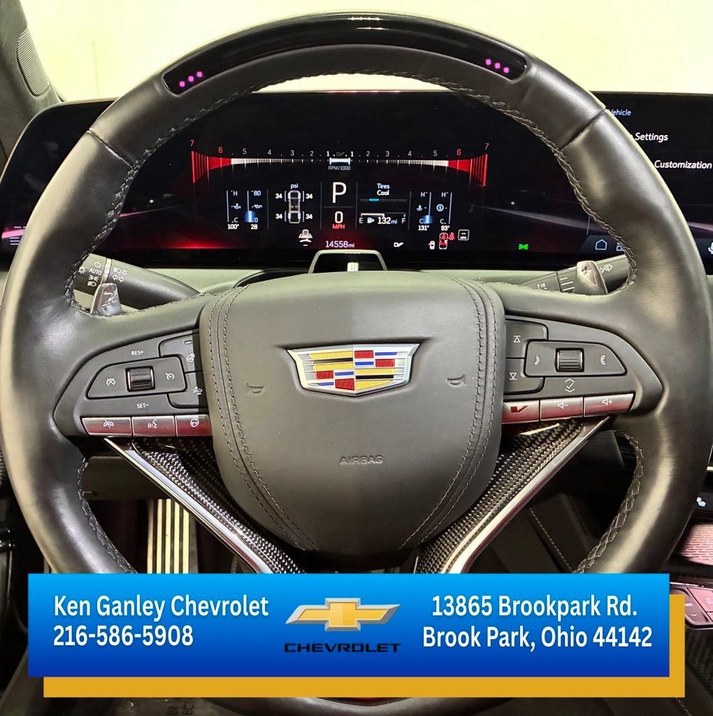 Used 2025 Cadillac CT5 V w/ Technology Package AWD/4WD image 12