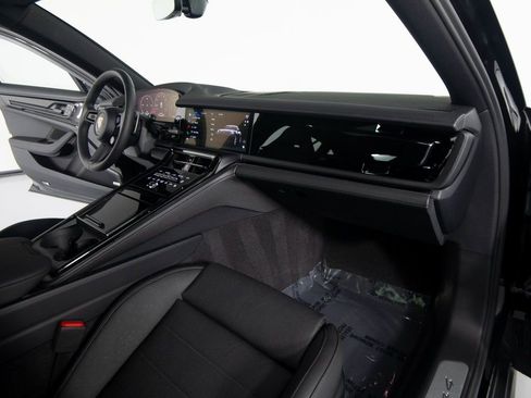 New 2026 Porsche Panamera 4 image 30