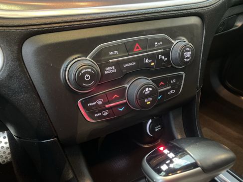 Used 2021 Dodge Charger Scat Pack RWD image 36