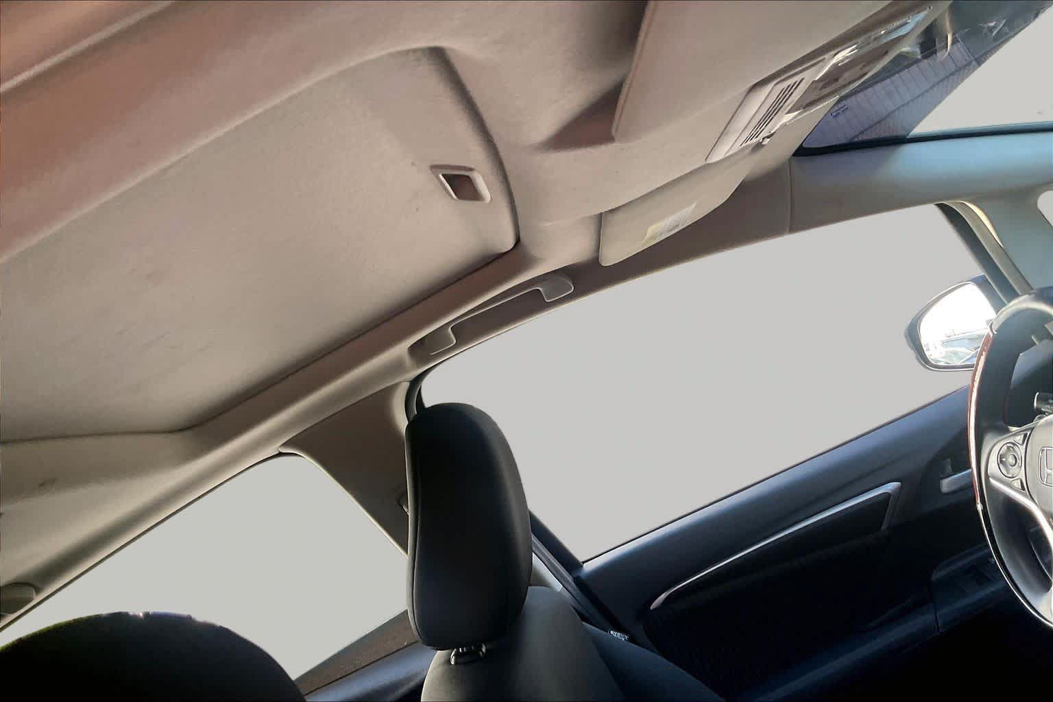 Used 2019 Honda Fit EX image 12