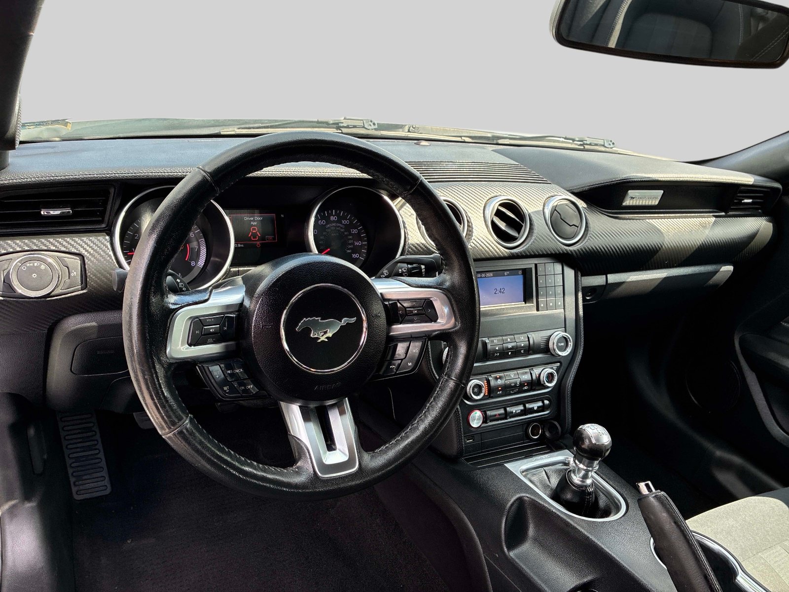 Used 2019 Ford Mustang Coupe RWD image 17
