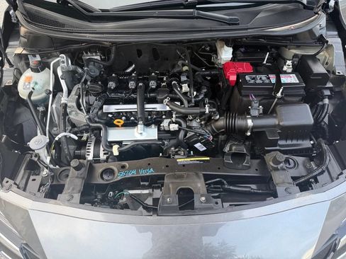 Used 2025 Nissan Versa SV FWD image 17
