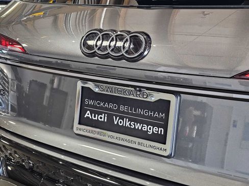 New 2026 Audi Q3 quattro 2.0T AWD/4WD image 14